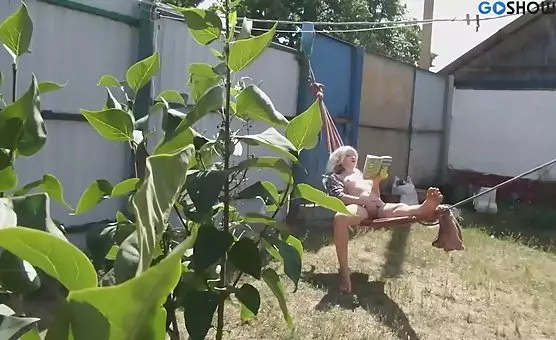 Hammock Orgasm Outdoor Blonde Masturbation